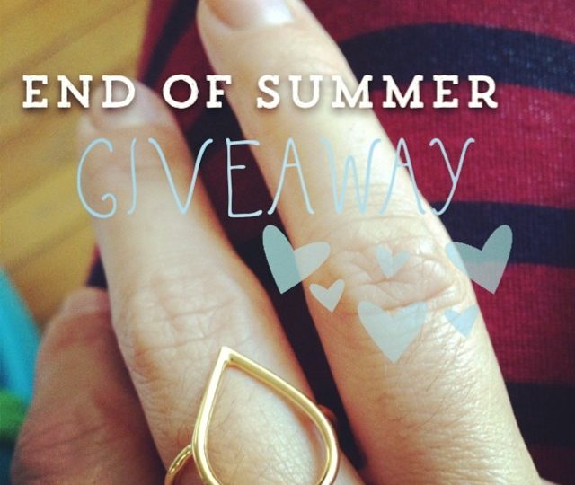 Enter your chance to win one of our dew drop rings!  Follow @alexis_jewelry, repost and tag #ajsummer.  Winner will be announced 7/25. #giveaway #jewelrygiveaway #dewdrop #endofsummer