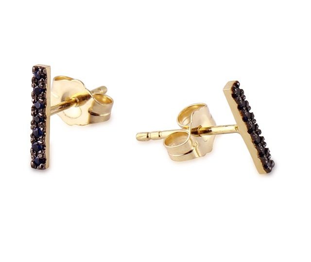 New combo of blue sapphires and black rhodium added to the collection of stick earrings #14kyellowgold #blue sapphire #earrings #alexisjewelry