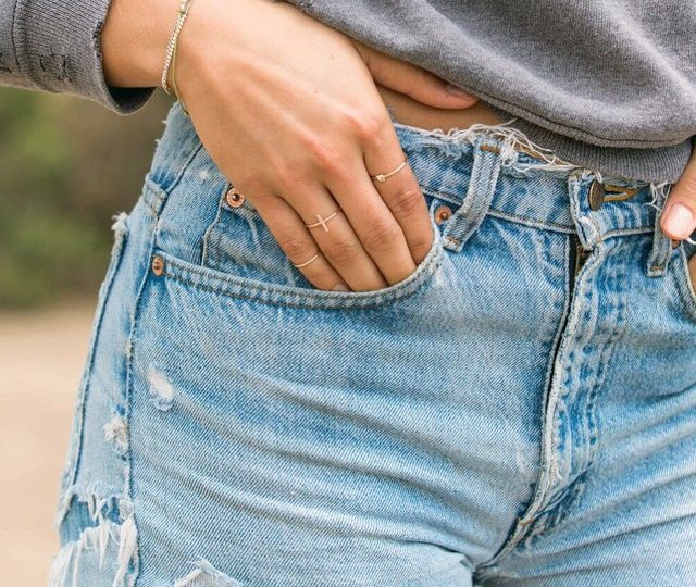Just a Pocket full of Love… And Jewelry || Stick Ring, Midi Ring, Small Pyramid Ring #Dainty #Jewelry #madeinLA #14k #Gold #Diamonds #ootd #Vintage #Levis