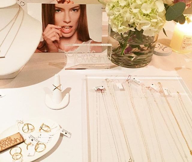 #FBF Flashback to our wonderful night at the Mondrian | @mondrianhotels @fullmoonbazaar | #alexisjewelry #finejewelry #fullmoonbazaar #skybar #mondrian #westhollywood #jewelry #flasbackfriday #madeinla #losangeles